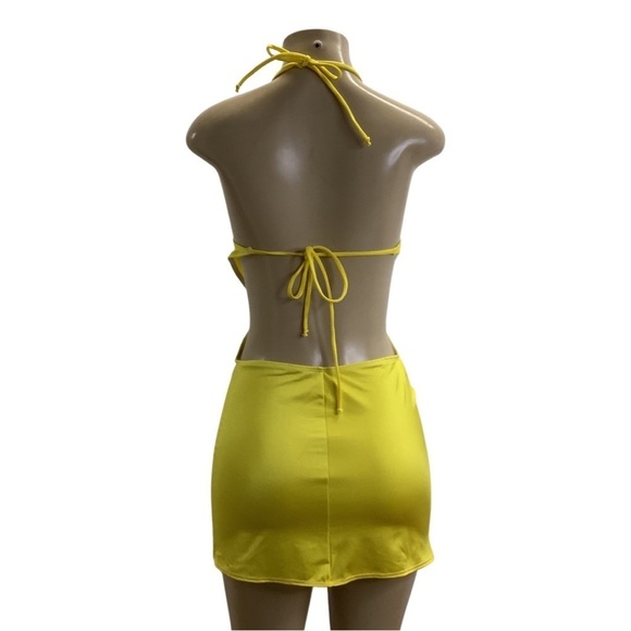 Indecent Proposal by Zuliana mini dress with cut out design and halter tie - Picture 3 of 3